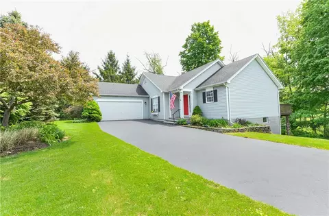 591 Macedon Center Rd, Perinton, NY 14450