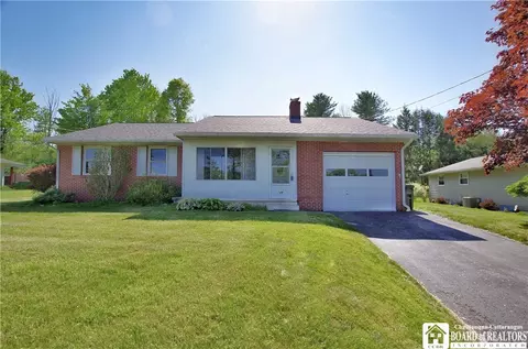 148 Whitehill Ave, Jamestown, NY 14701
