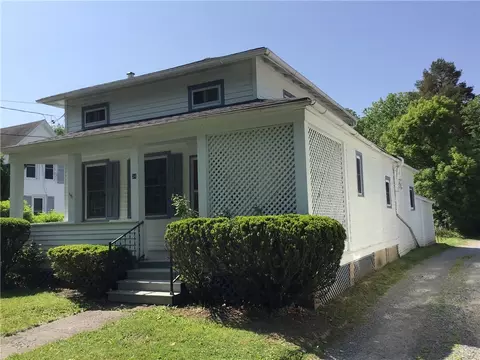 34 North St, Geneseo, NY 14454