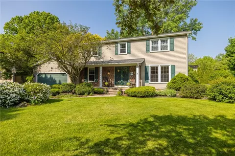 68 Hallock Rd, Chili, NY 14624