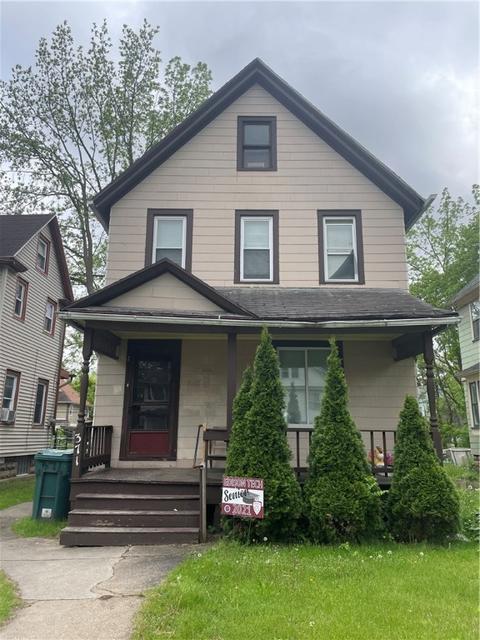 371 Magnolia St, Rochester, NY 14611