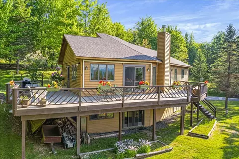853 Crescent Hill Ln, Andes, NY 13731