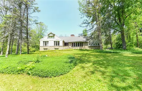 4717 Farnsworth Rd, Marion, NY 14505
