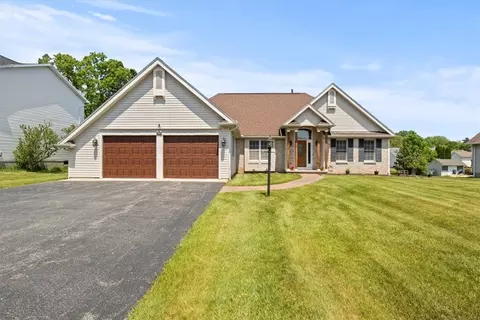 10 Wellesey Knl, Chili, NY 14624