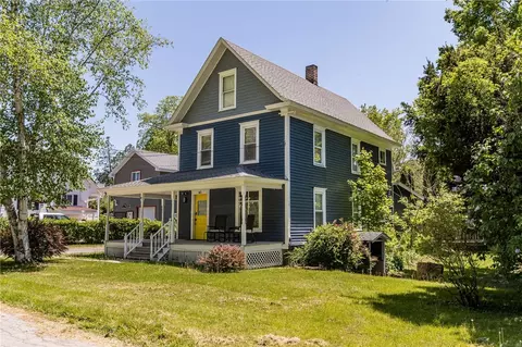 40 Scott St, Middletown, NY 12455