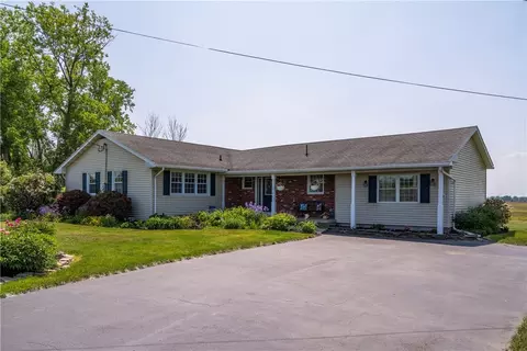 2010 Lakeville Rd, Avon, NY 14414