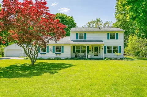 330 Grand Cir, Caledonia, NY 14423