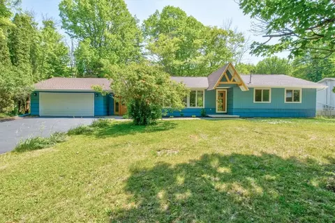 471 Huffer Rd, Parma, NY 14468