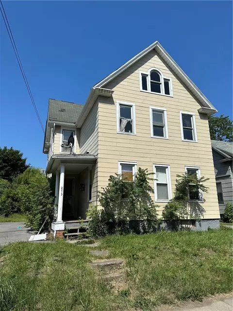 273 Ames St, Rochester, NY 14611