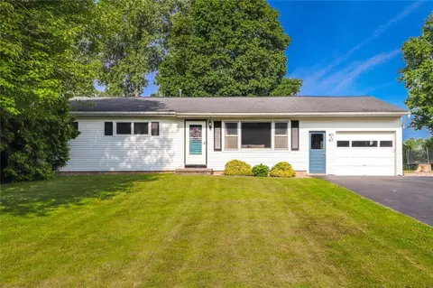 67 Orchard Hills Dr, Parma, NY 14559