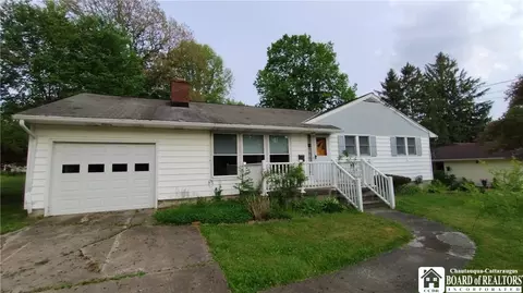 138 N 5th St, Allegany, NY 14706