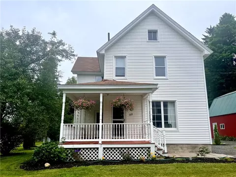 69 E James St, Richfield, NY 13439