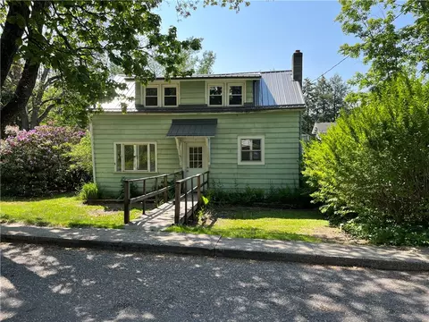 7 Woolerton St, Delhi, NY 13753