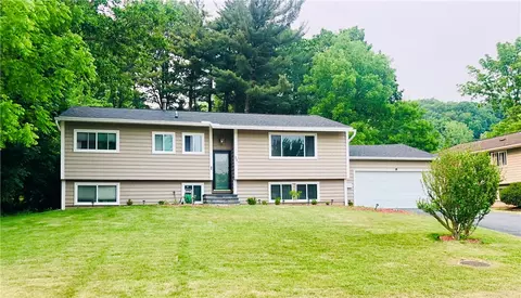11 Parkwood Ave, Brighton, NY 14620