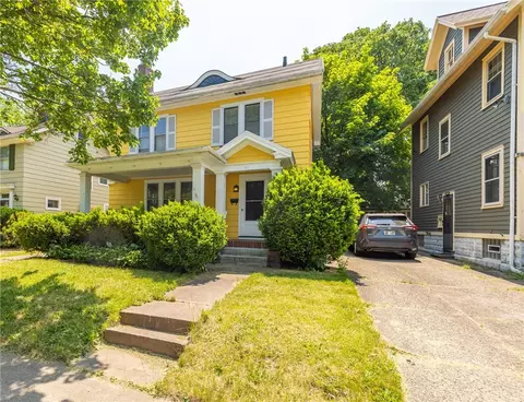 21 Arvine Hts, Rochester, NY 14611