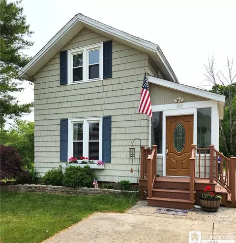 145 Lakeview Ave, Busti, NY 14750