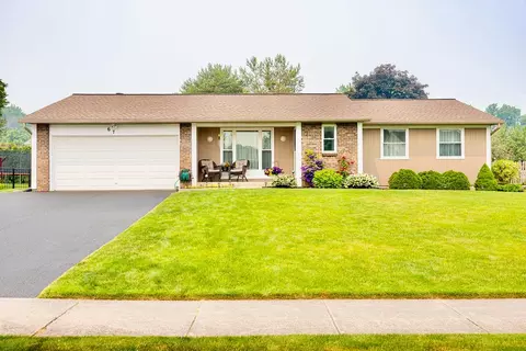 67 Orchard Creek Cir, Greece, NY 14612
