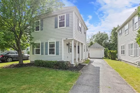 87 Schilling Ln, Brighton, NY 14620
