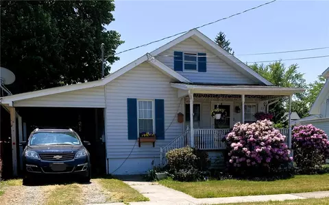 21 Mays Ave, Hornell, NY 14843