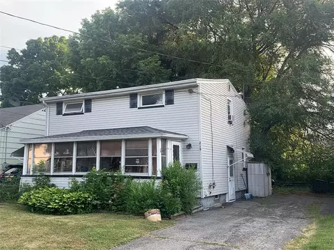 219 W Ivy St, East Rochester, NY 14445