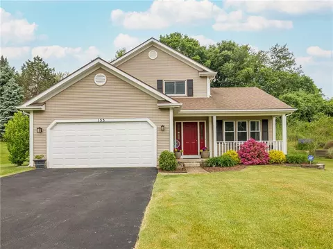 155 Brook Trout Ln, Irondequoit, NY 14622