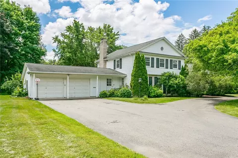 2095 Highland Ave, Rochester, NY 14610