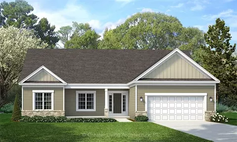 233 Collamer Rd, Parma, NY 14468