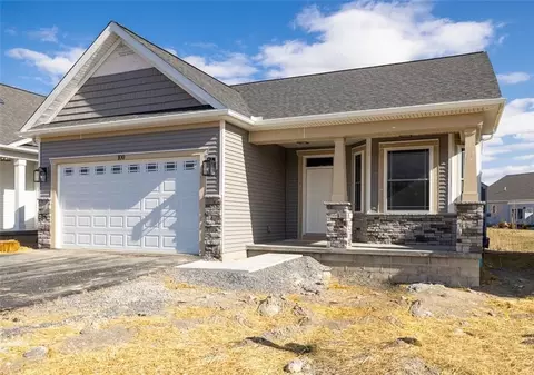 100 Thompson Ln, Canandaigua, NY 14424