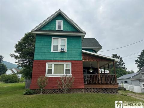 84 Church St, Port Allegany, PA 16743