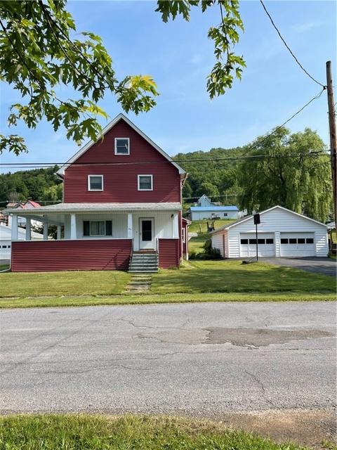 37 Elm St, Eldred, PA 16731