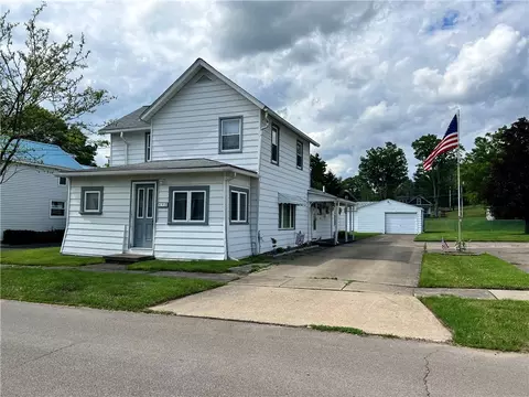 69 Plum St, Bolivar, NY 14715