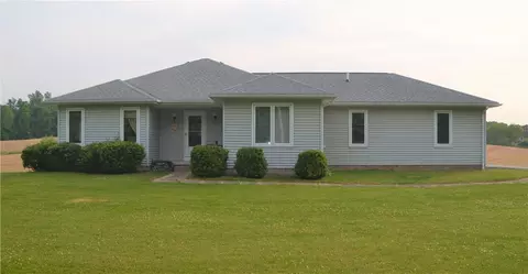 7521 Dryer Rd, Victor, NY 14564