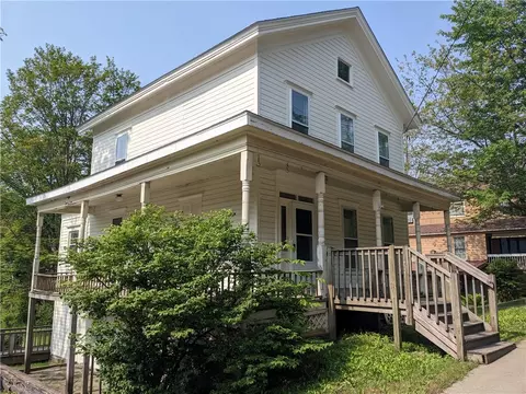 53 Main St, Stamford, NY 12167