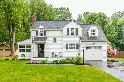 37 Rye Rd, Greece, NY 14626