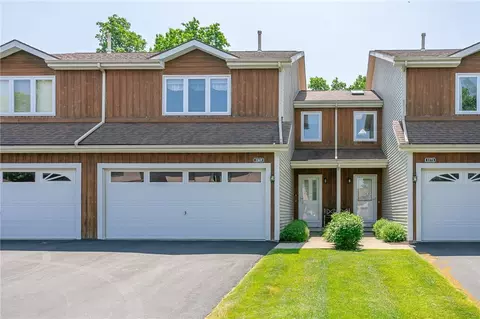 1169 Ridge Crest Dr, Victor, NY 14564
