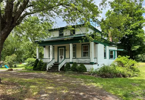 9143 State Highway 357, Franklin, NY 13775