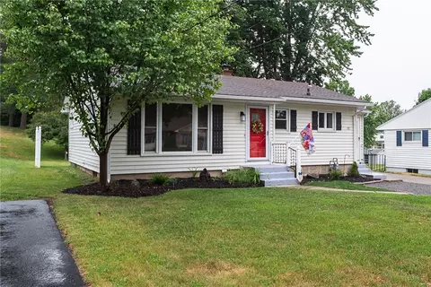 12 Dewey Ave, Batavia, NY 14020