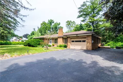 2100 Clover St, Rochester, NY 14618