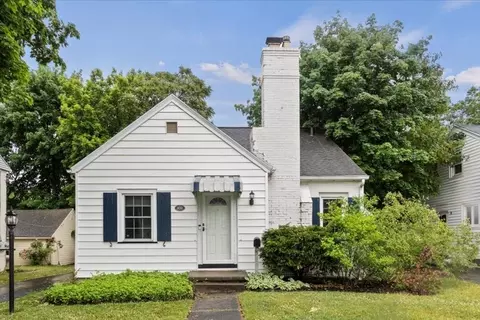 839 Elmwood Ave, Rochester, NY 14620