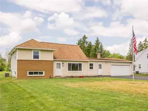 1047 Hilton Parma Corners Rd, Parma, NY 14468