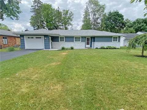 75 Penarrow Rd, Rochester, NY 14618
