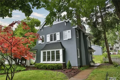 171 Rockingham St, Rochester, NY 14620