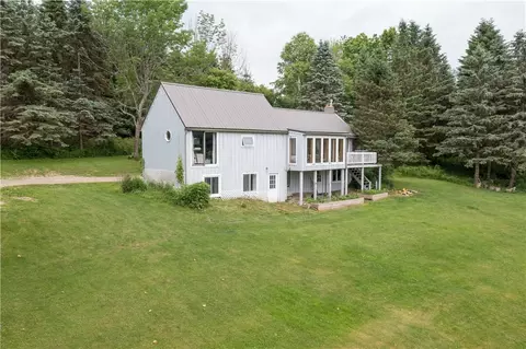 7825 Peglow Rd, Wayland, NY 14572