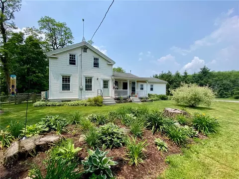 846 Davis Rd, Lansing, NY 14882