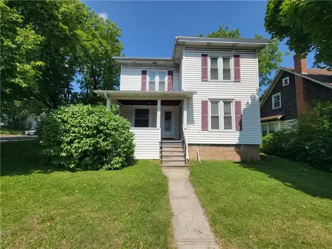 73 Grant Ave, Auburn, NY 13021