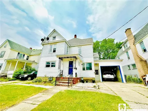 114 Broadhead Ave, Jamestown, NY 14701