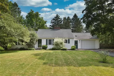 98 French Rd, Rochester, NY 14618