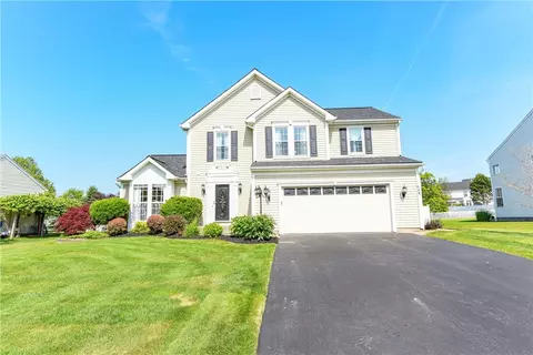 648 Yardley Ct, Webster, NY 14580