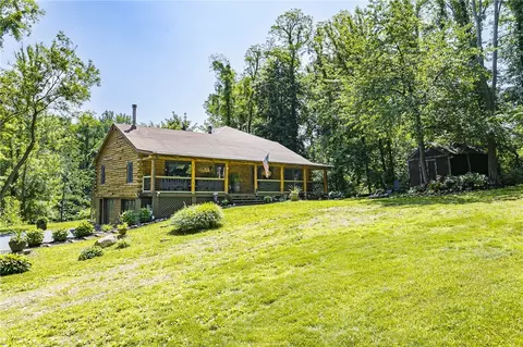 5874 Russell Rd, Williamson, NY 14589
