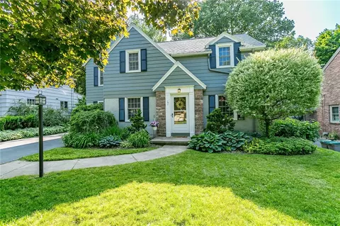 141 Wyatt Dr, Brighton, NY 14610